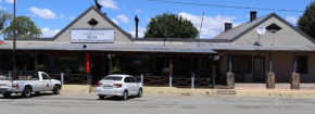 The Wakkerstroom Hotel